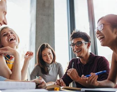 HEIPI JAPAN チームミーティング - おもしろいを発見し、たのしみを届ける企業理念