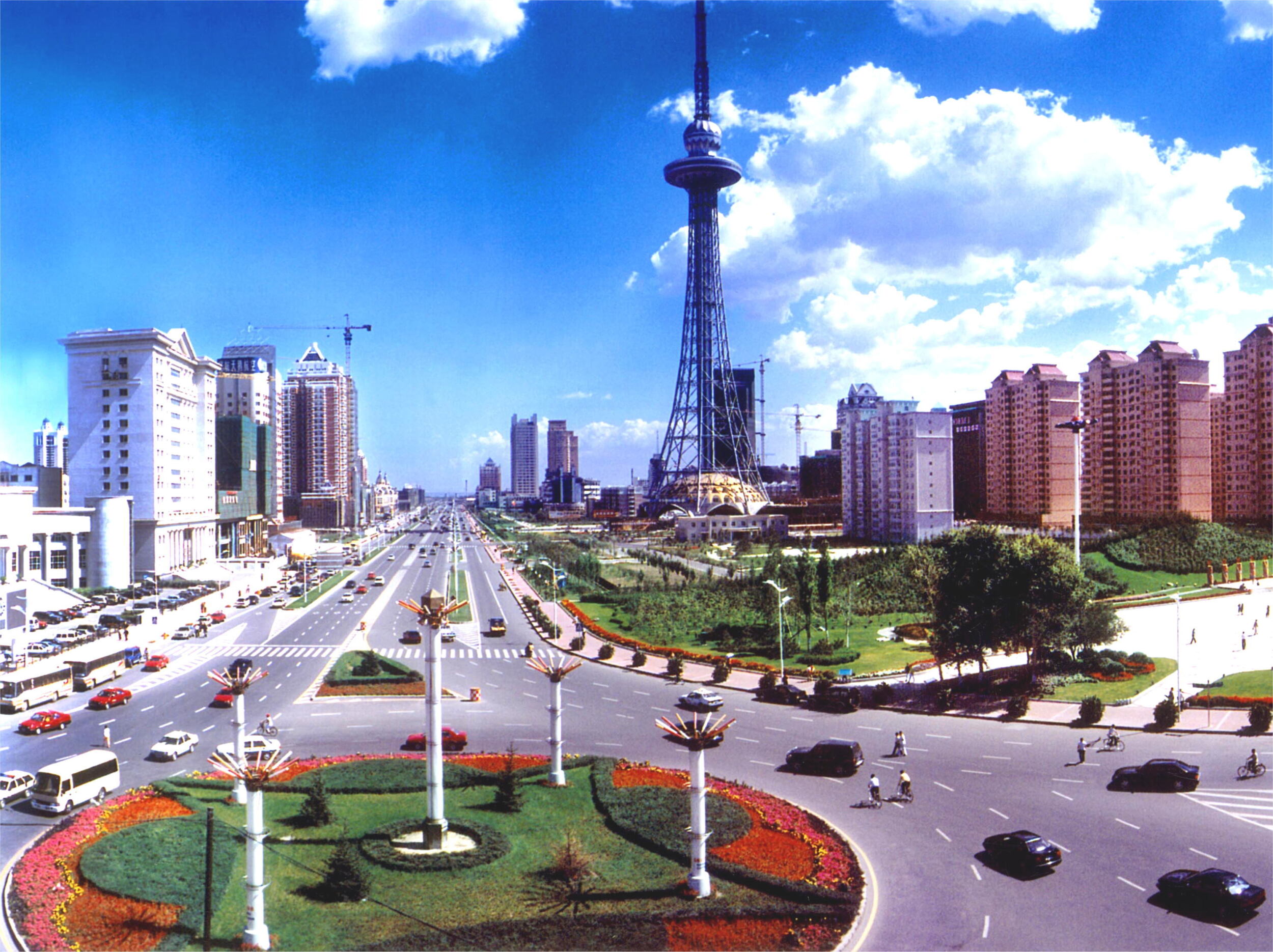 HEIPI JAPAN 技術革新 - 高品質製品の開発と製造